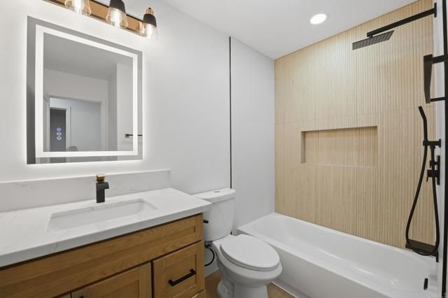 1103 Calle Christopher, Encinitas, CA 92024