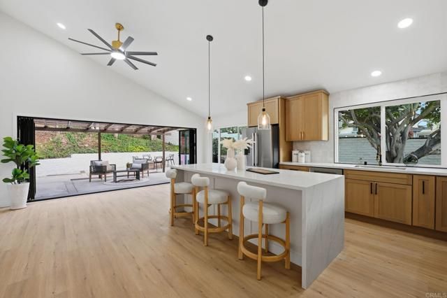 1103 Calle Christopher, Encinitas, CA 92024