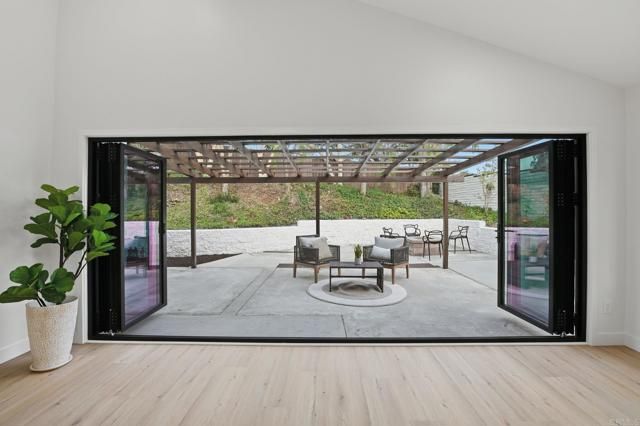 1103 Calle Christopher, Encinitas, CA 92024