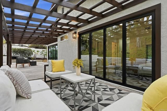 1103 Calle Christopher, Encinitas, CA 92024