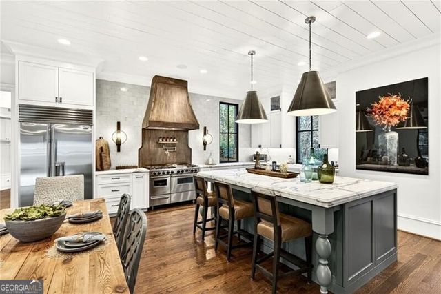 120 Burdette Trail, Atlanta, GA 30327