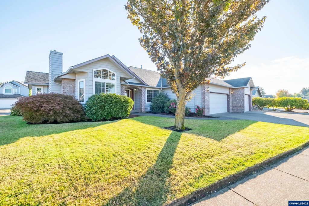 2603 Mountain View Dr SE, Albany, OR 97322