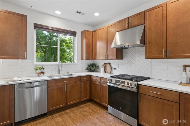 15822 13th Avenue W, Lynnwood, WA 98087
