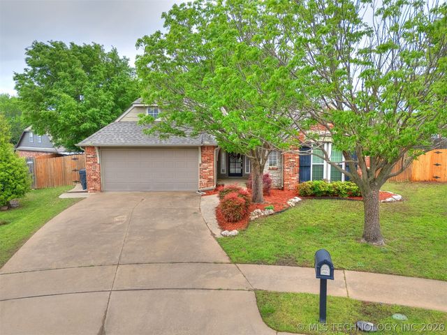 1001 W 120th Court S, Jenks, OK 74037