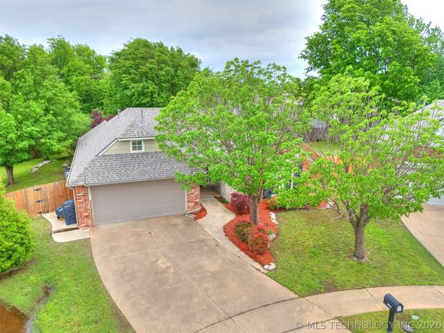 1001 W 120th Court S, Jenks, OK 74037