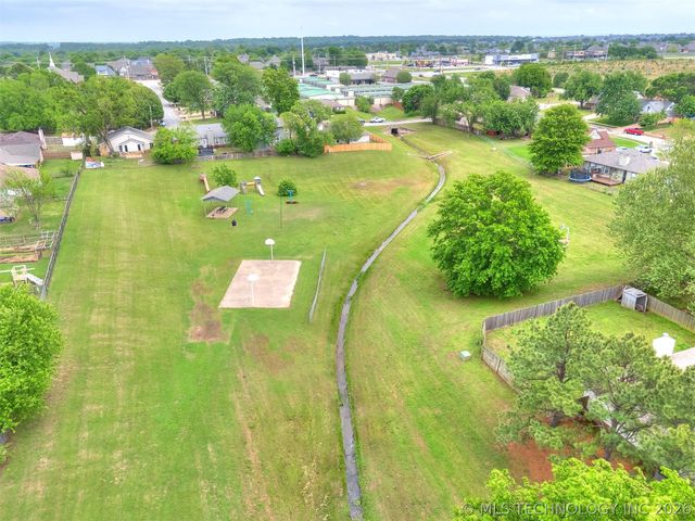 1001 W 120th Court S, Jenks, OK 74037