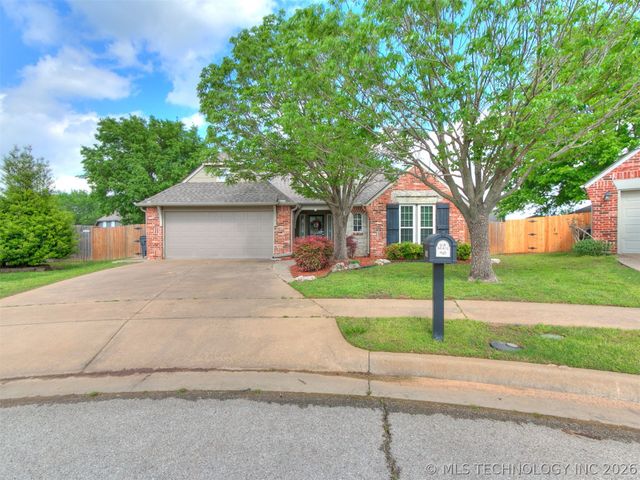 1001 W 120th Court S, Jenks, OK 74037