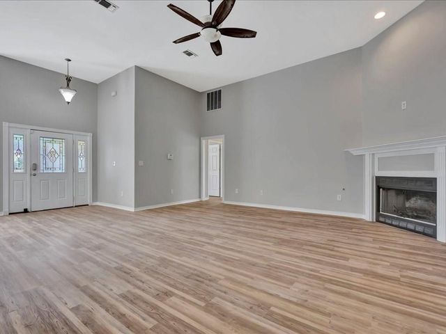 448 Ashwood Bend, Lufkin, TX 75904