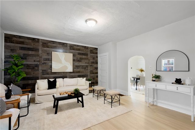 133 Eckert St, Leet Twp, PA 15003