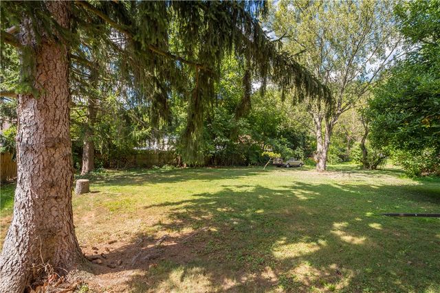 133 Eckert St, Leet Twp, PA 15003