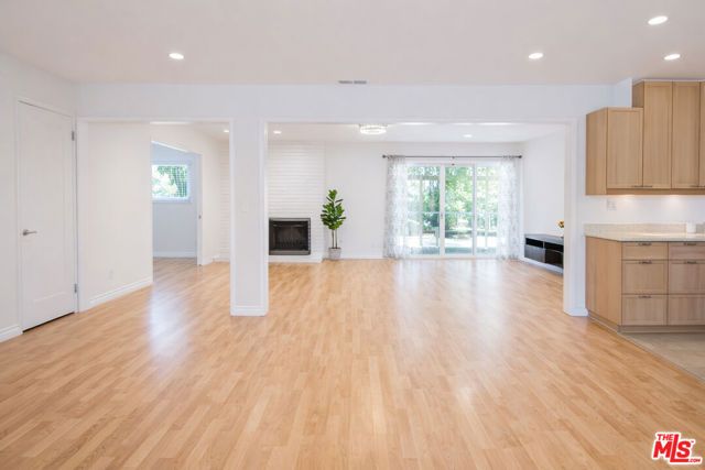 10550 Woldrich Street, Sylmar (los Angeles), CA 91342