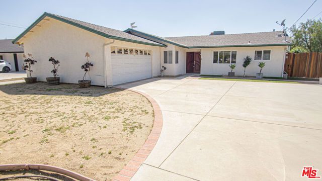 10550 Woldrich Street, Sylmar (los Angeles), CA 91342