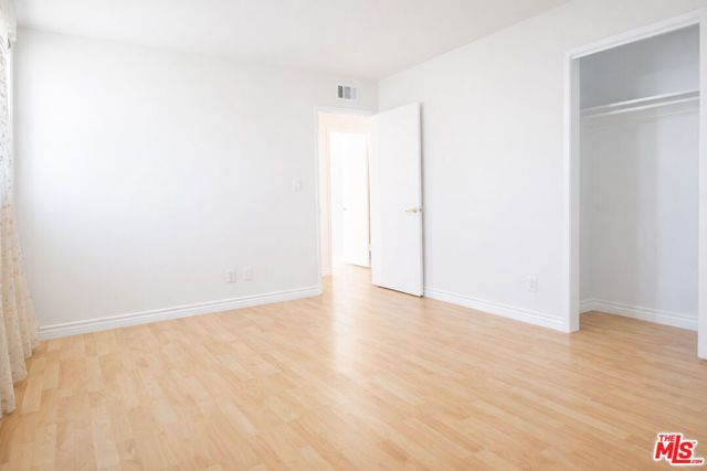 10550 Woldrich Street, Sylmar (los Angeles), CA 91342