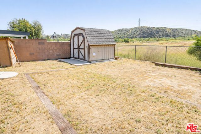 10550 Woldrich Street, Sylmar (los Angeles), CA 91342