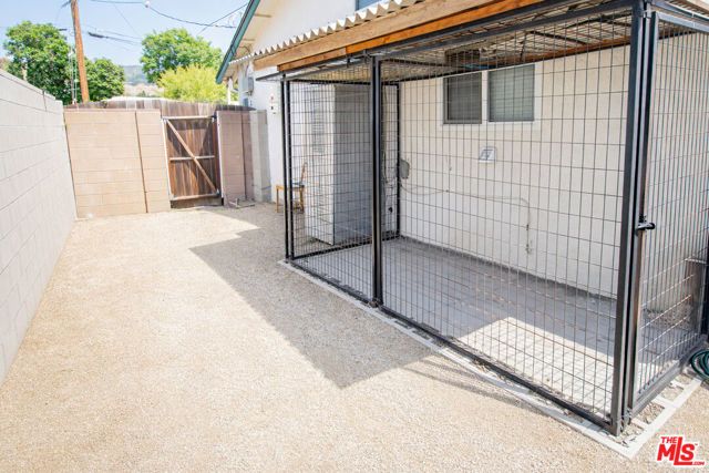 10550 Woldrich Street, Sylmar (los Angeles), CA 91342