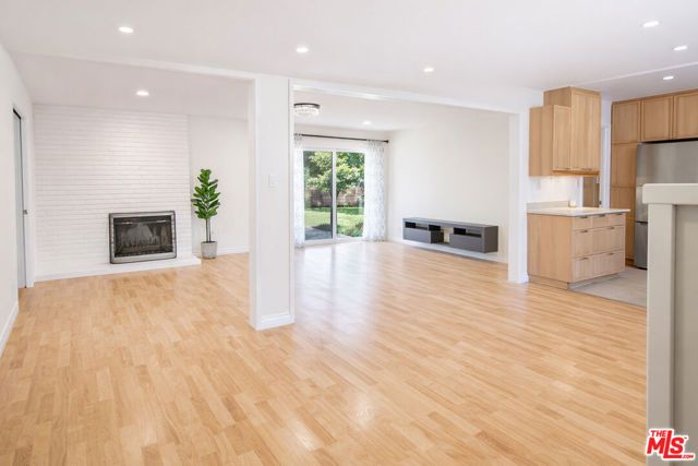 10550 Woldrich Street, Sylmar (los Angeles), CA 91342