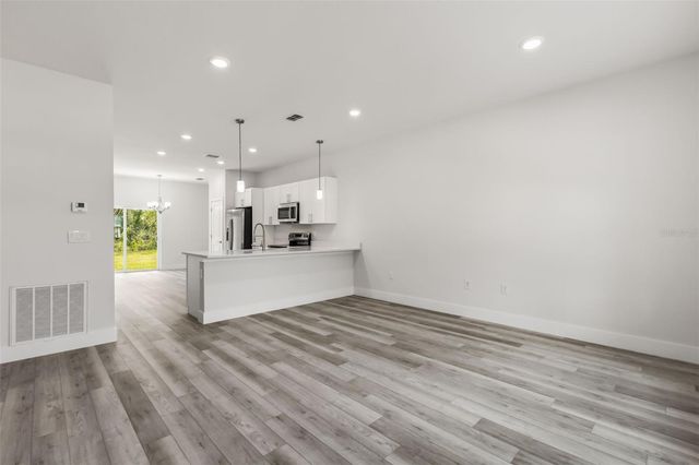 16015 SW 29TH COURT ROAD 1, Ocala, FL 34473