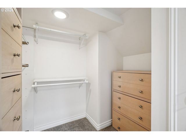 3825 Ne 75TH Ave, Portland, OR 97213