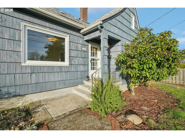 3825 Ne 75TH Ave, Portland, OR 97213