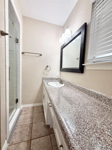 109 Houston Street, Angleton, TX 77515