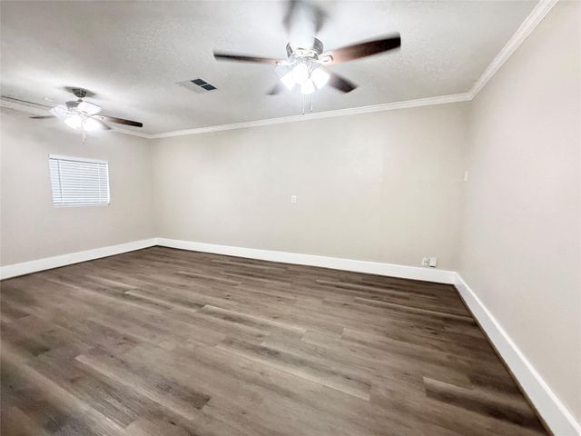 109 Houston Street, Angleton, TX 77515