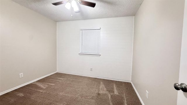 109 Houston Street, Angleton, TX 77515