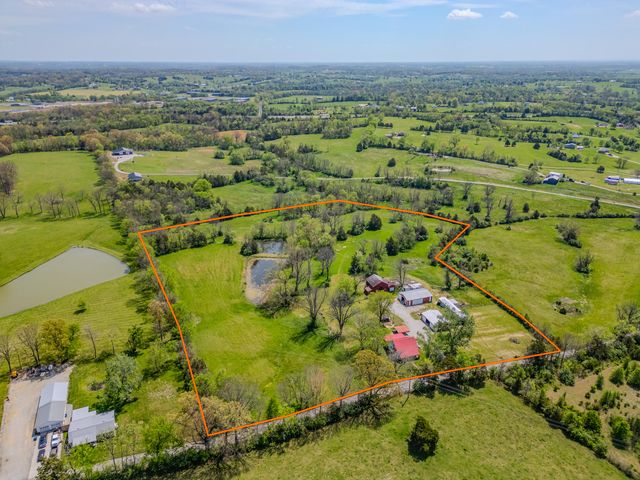 1081 Johnson Road, Lawrenceburg, KY 40342