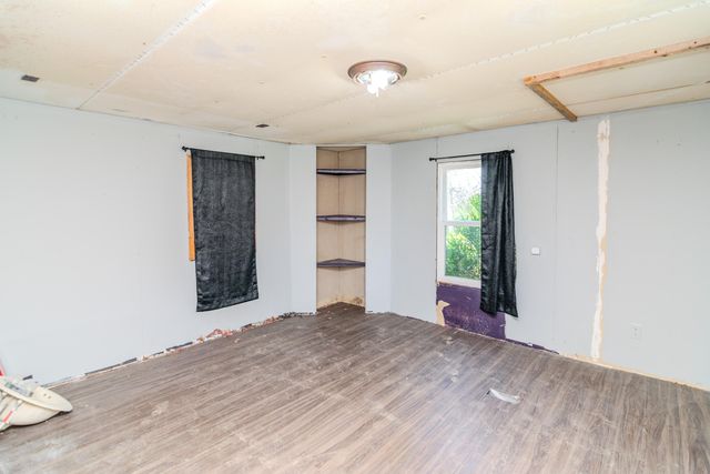 1081 Johnson Road, Lawrenceburg, KY 40342