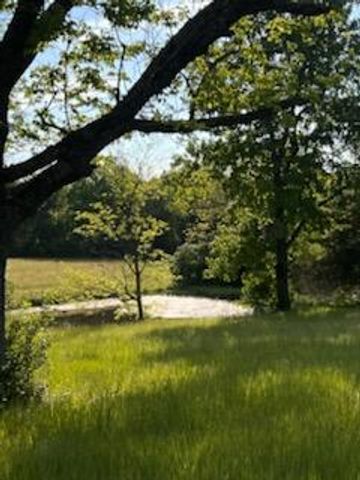 1081 Johnson Road, Lawrenceburg, KY 40342