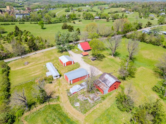 1081 Johnson Road, Lawrenceburg, KY 40342