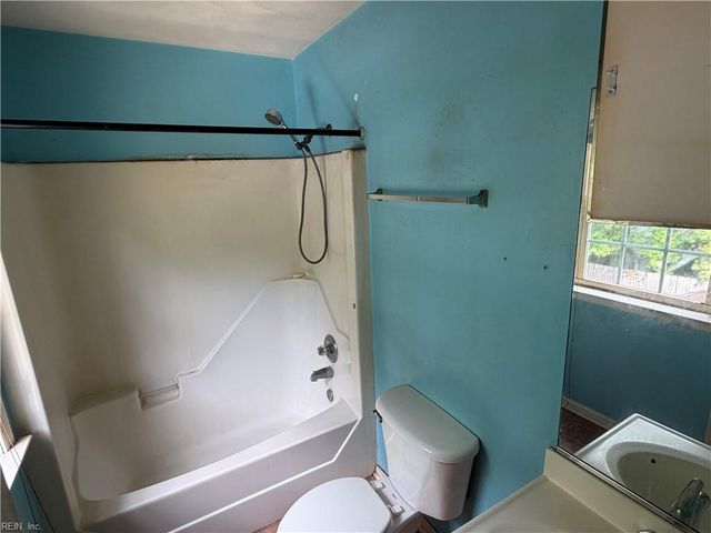 921 Waltham ST, Norfolk, VA 23523