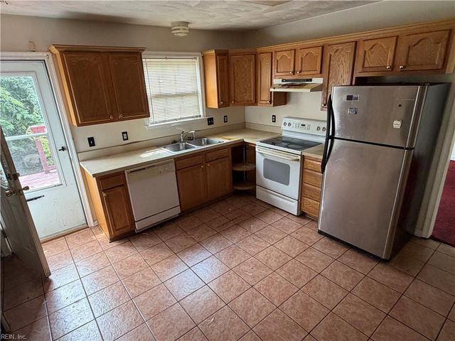 921 Waltham ST, Norfolk, VA 23523