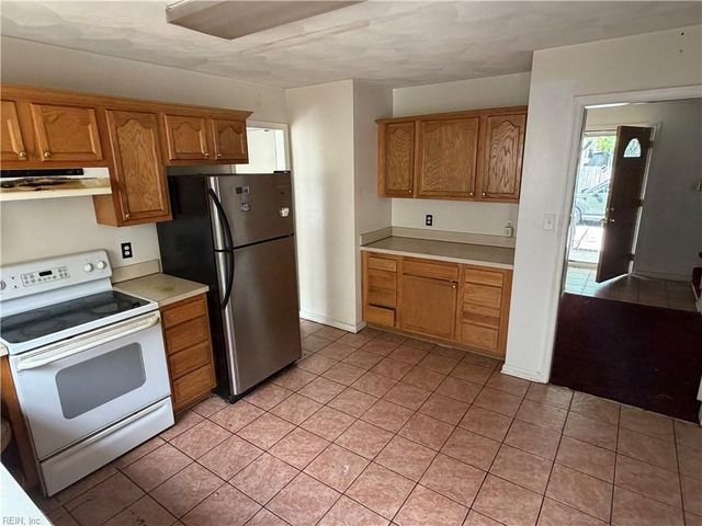 921 Waltham ST, Norfolk, VA 23523