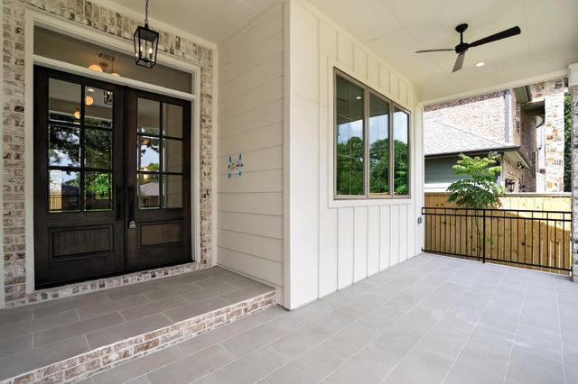 2010 Hewitt Drive, Houston, TX 77018