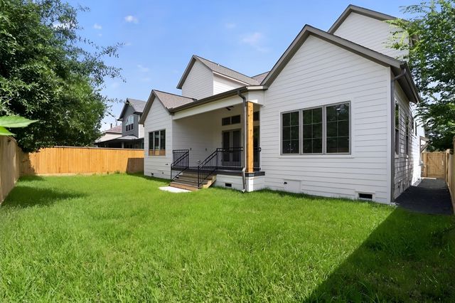 2010 Hewitt Drive, Houston, TX 77018