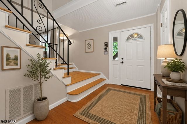18 Randi Way, Ewing Twp., NJ 08560