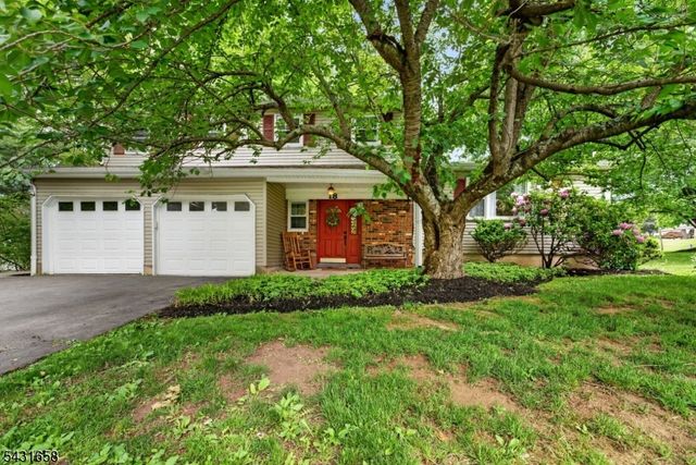 18 Randi Way, Ewing Twp., NJ 08560
