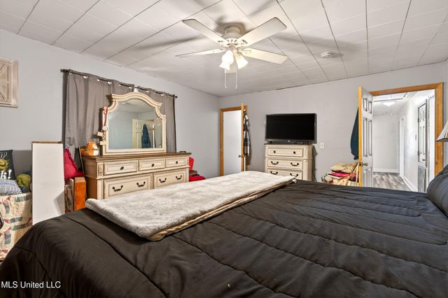 21 Richard Johnson Road, Carriere, MS 39426