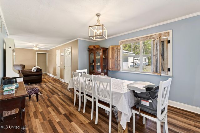 21 Richard Johnson Road, Carriere, MS 39426