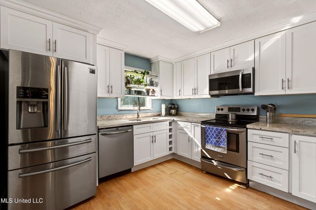 21 Richard Johnson Road, Carriere, MS 39426