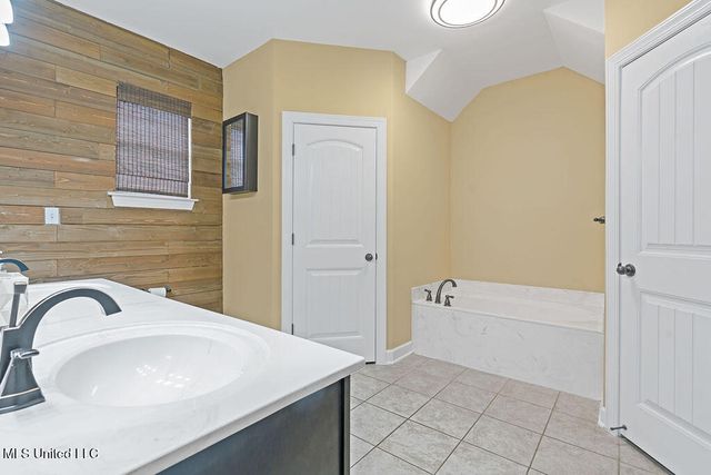 2922 Tulane Road, Nesbit, MS 38651