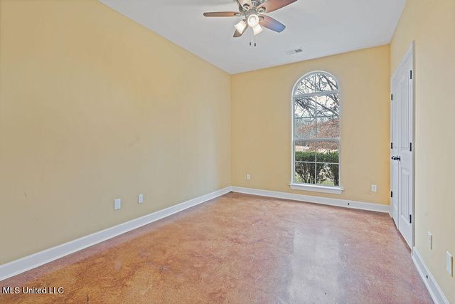 2922 Tulane Road, Nesbit, MS 38651