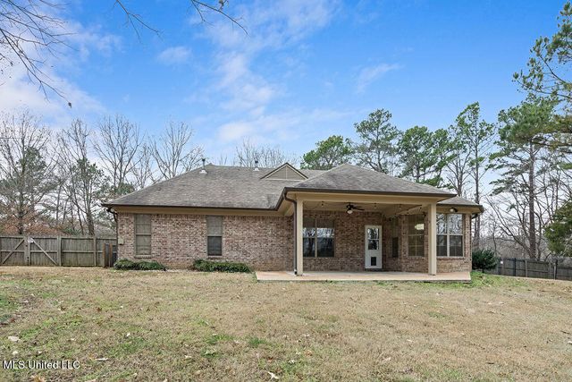 2922 Tulane Road, Nesbit, MS 38651