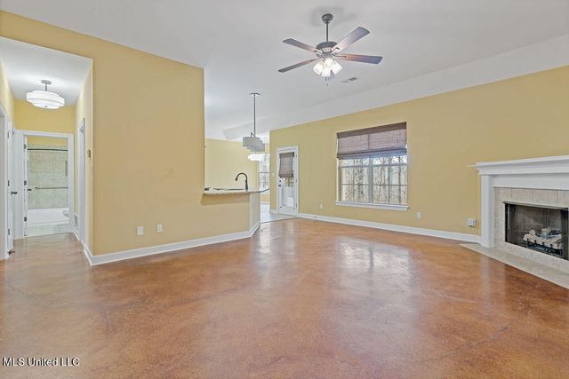 2922 Tulane Road, Nesbit, MS 38651