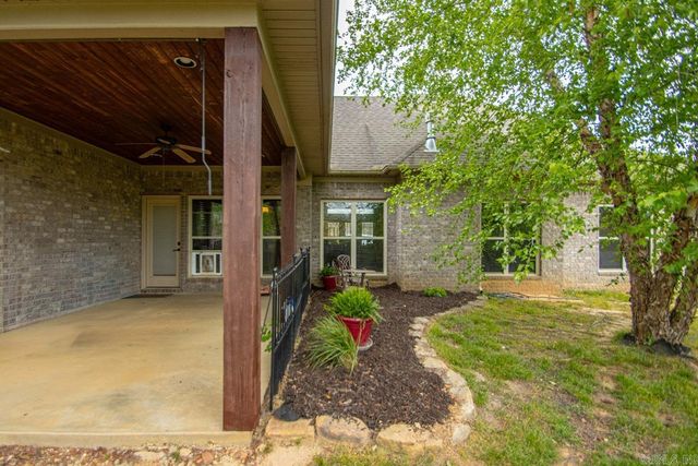 2514 Daisy Cove, Bryant, AR 72022