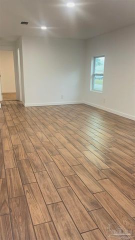 8513 Ryan Ave, Pensacola, FL 32534