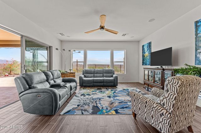 4685 COPPER Court, Wickenburg, AZ 85390