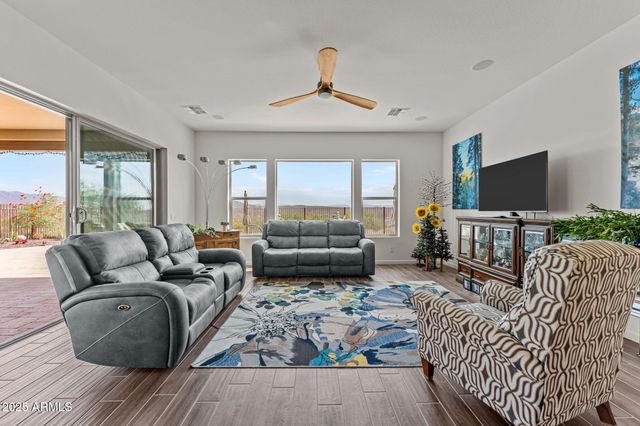 4685 COPPER Court, Wickenburg, AZ 85390