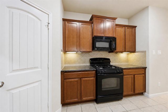 19658 Candlewood Oaks Lane, Spring, TX 77379