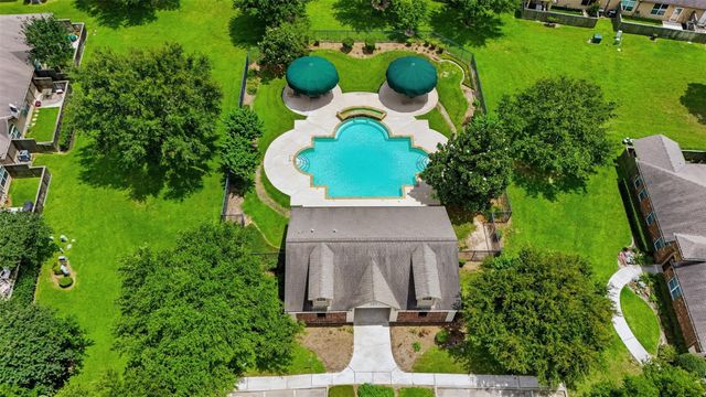 19658 Candlewood Oaks Lane, Spring, TX 77379